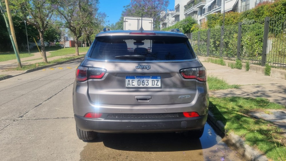 Jeep Compass  Longitude Plus — foto 5